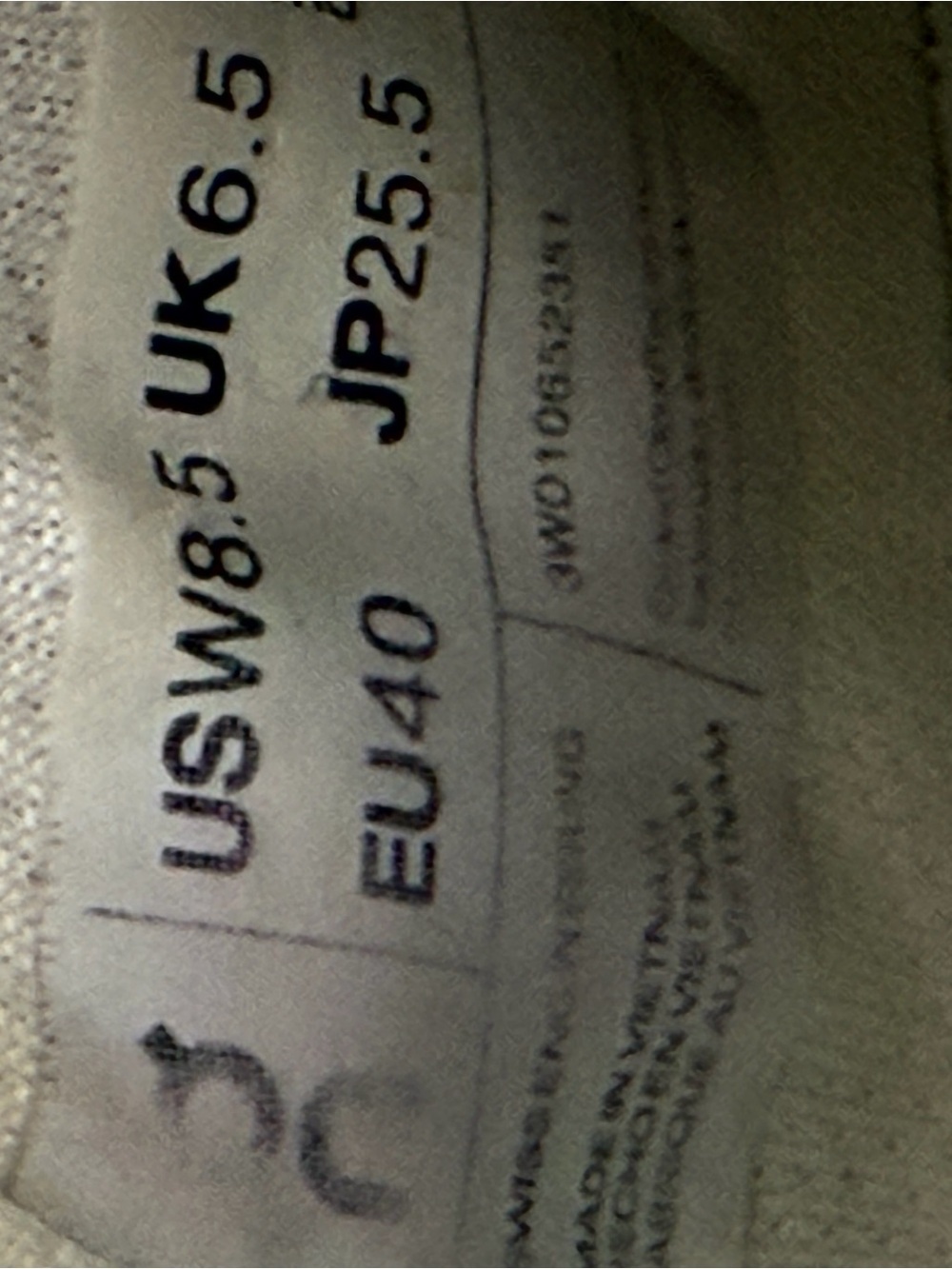 On Running The Roger Advantage 8.5W Sneakers - Picture 9 of 9